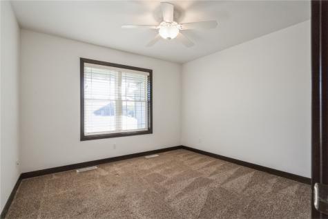 3606 Bluebird Drive SW Cedar Rapids IA 52404