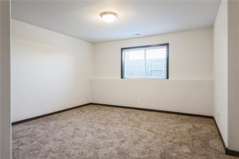 3606 Bluebird Drive SW Cedar Rapids IA 52404