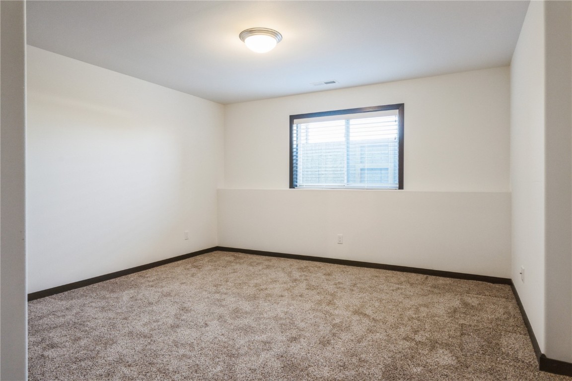 3606 Bluebird Drive SW Cedar Rapids IA 52404