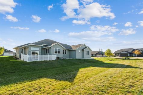 3606 Bluebird Drive SW Cedar Rapids IA 52404