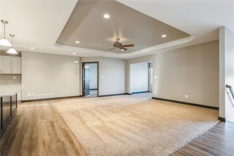 3606 Bluebird Drive SW Cedar Rapids IA 52404