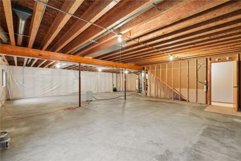 808 Winterberry Place NE Cedar Rapids IA 52402
