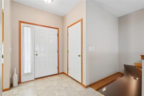 808 Winterberry Place NE Cedar Rapids IA 52402