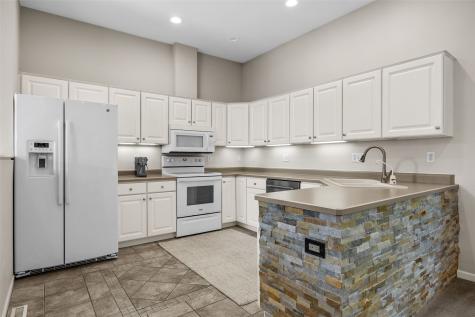 265 Holiday Road Coralville IA 52241
