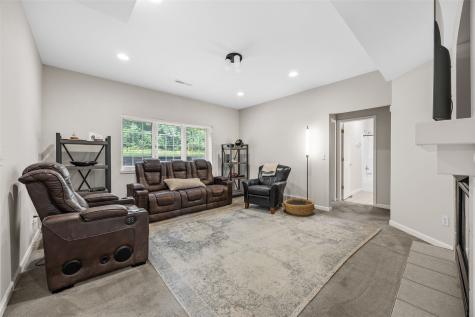 265 Holiday Road Coralville IA 52241