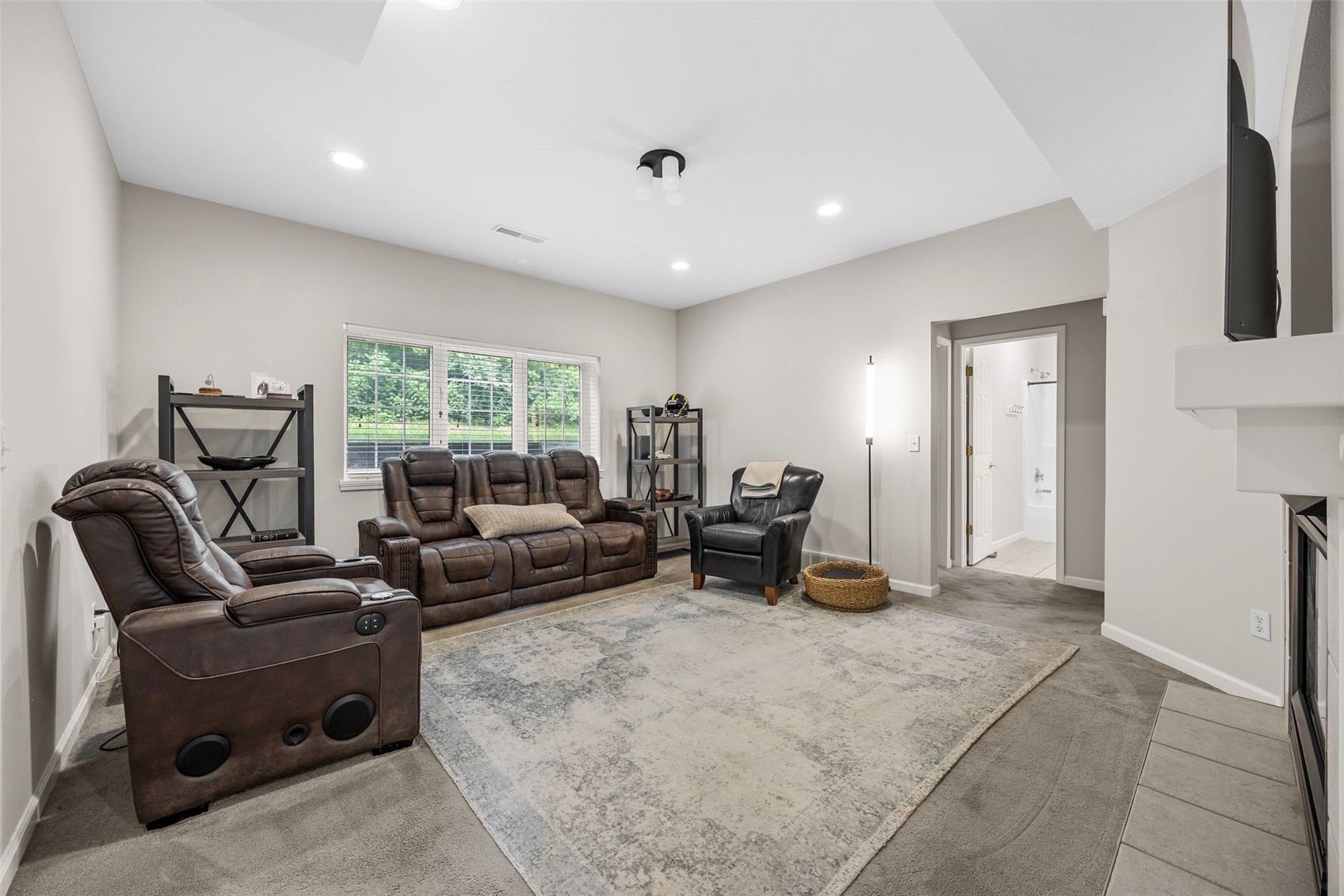 265 Holiday Road Coralville IA 52241