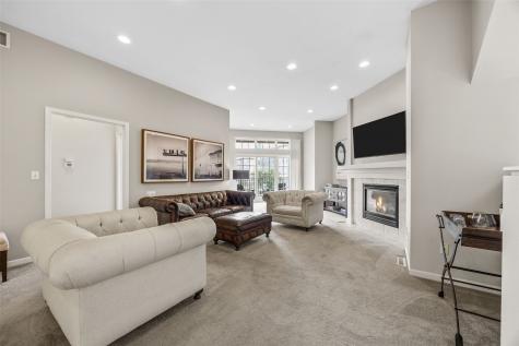 265 Holiday Road Coralville IA 52241