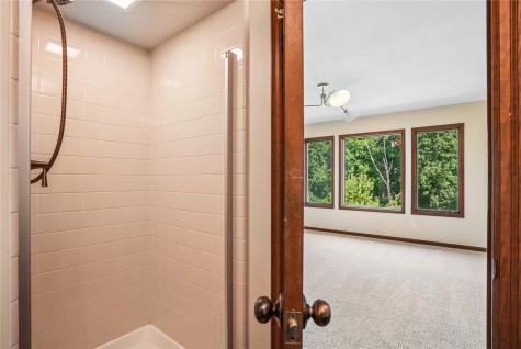 1585 Matterhorn Drive NE Cedar Rapids IA 52402