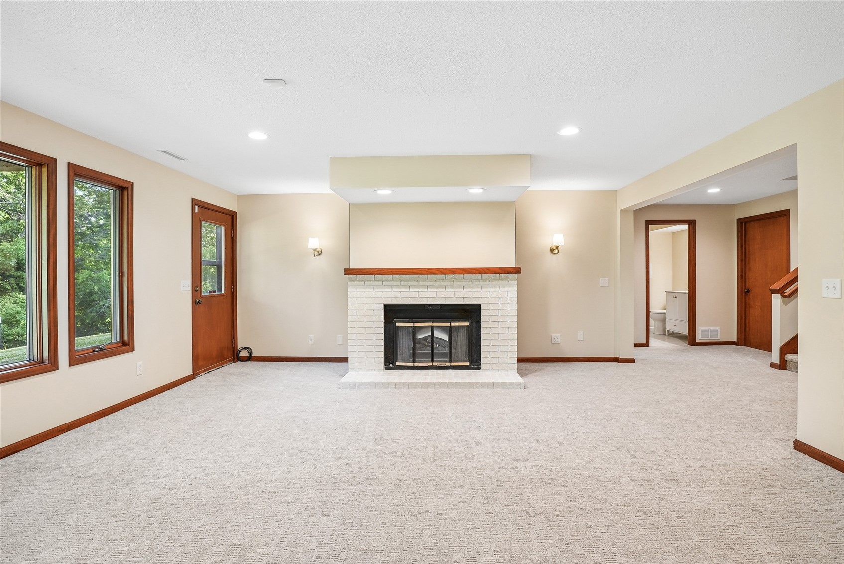 1585 Matterhorn Drive NE Cedar Rapids IA 52402