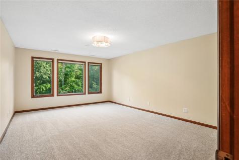 1585 Matterhorn Drive NE Cedar Rapids IA 52402
