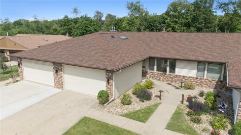 1585 Matterhorn Drive NE Cedar Rapids IA 52402
