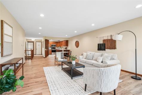 1585 Matterhorn Drive NE Cedar Rapids IA 52402
