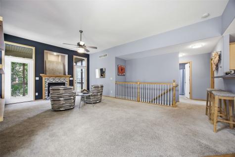 118 Broadmoor Lane Iowa City IA 52245