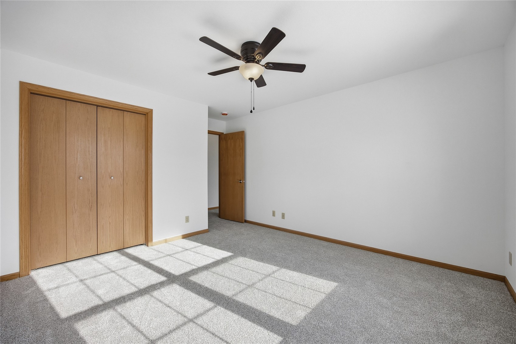 1224 Litchfield Drive Hiawatha IA 52233