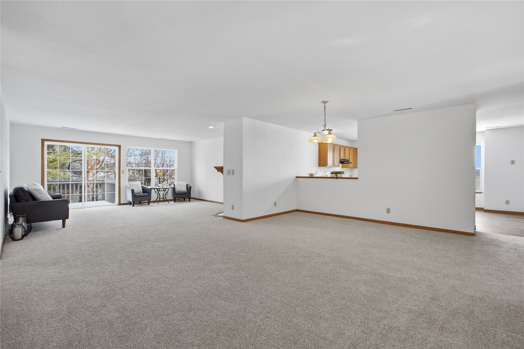 1224 Litchfield Drive Hiawatha IA 52233