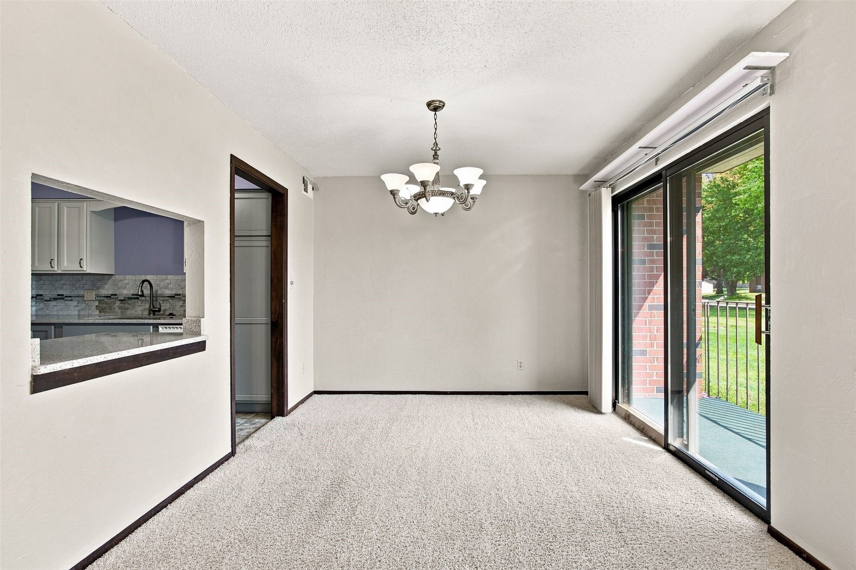 5711 Golden Court NE Cedar Rapids IA 52402
