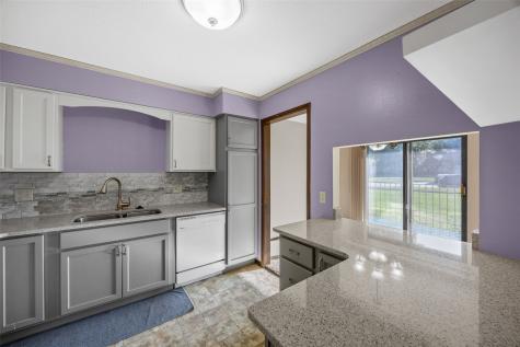 5711 Golden Court NE Cedar Rapids IA 52402