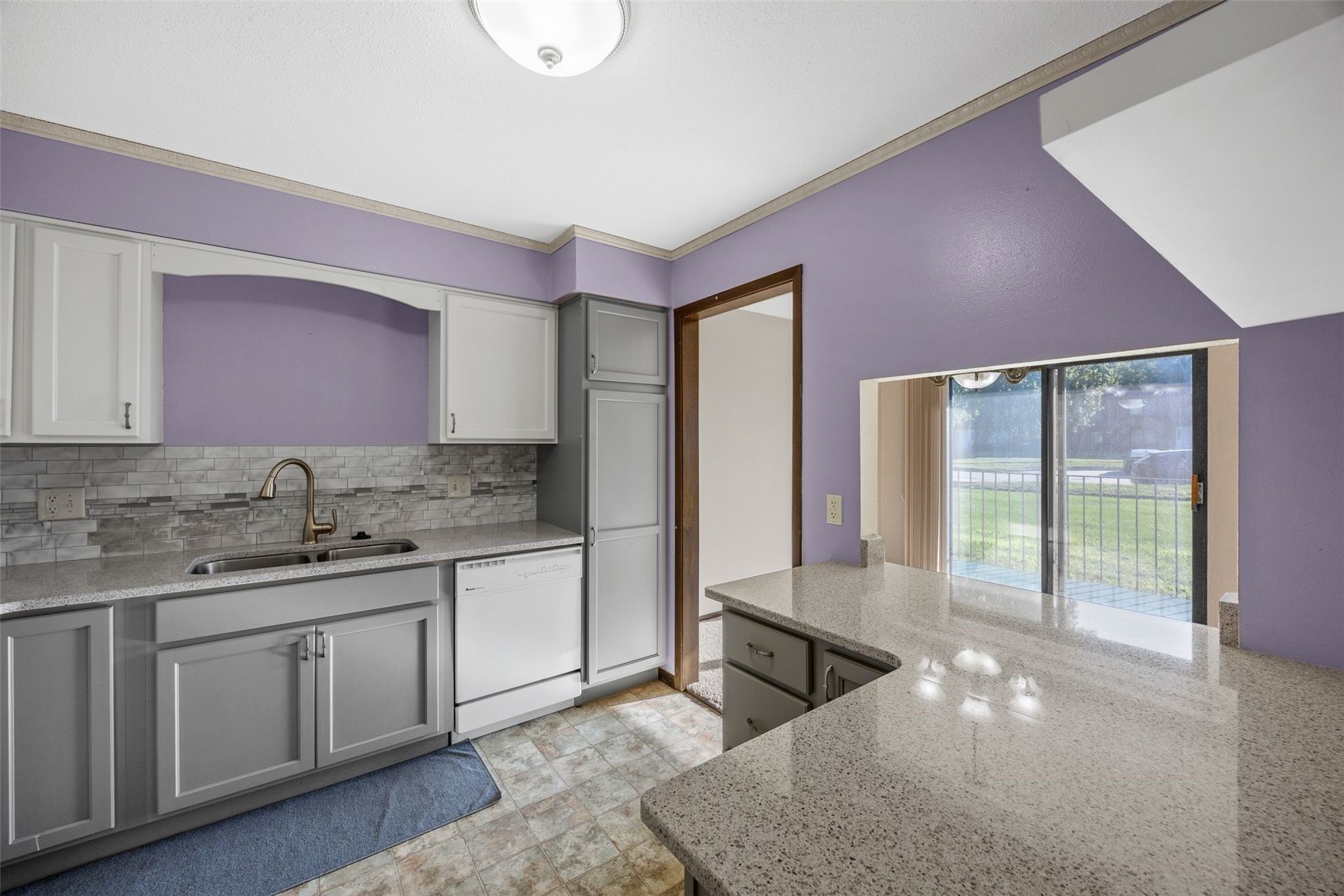 5711 Golden Court NE Cedar Rapids IA 52402