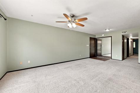 5711 Golden Court NE Cedar Rapids IA 52402