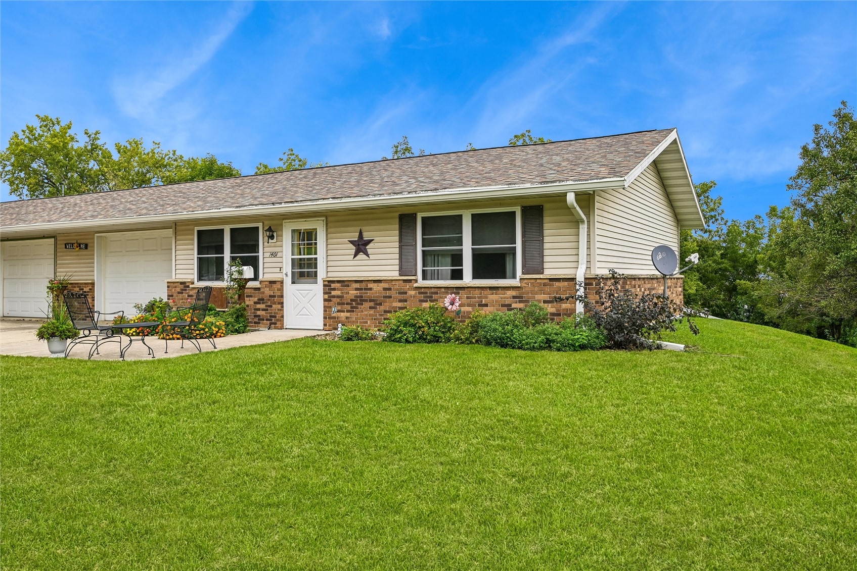 Belle Plaine IA, 1401 13TH Avenue
