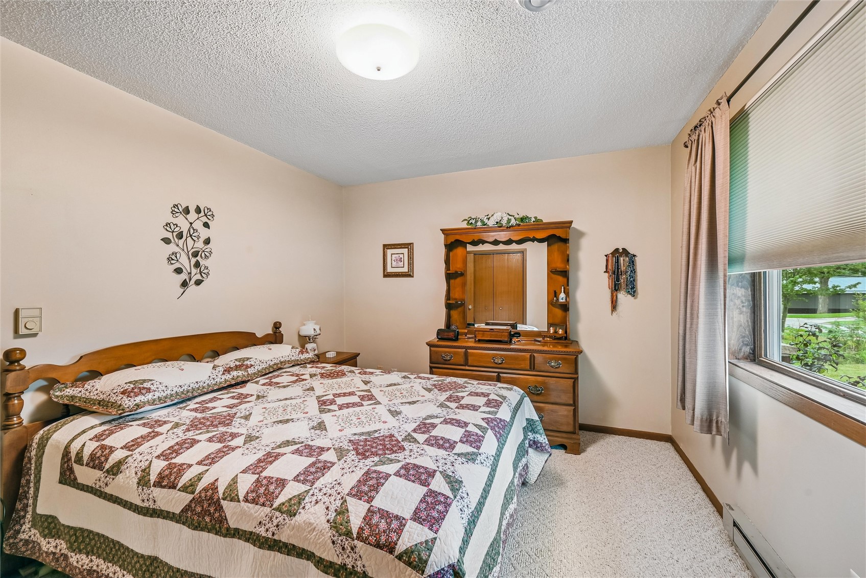 1401 13th Avenue Belle Plaine IA 52208