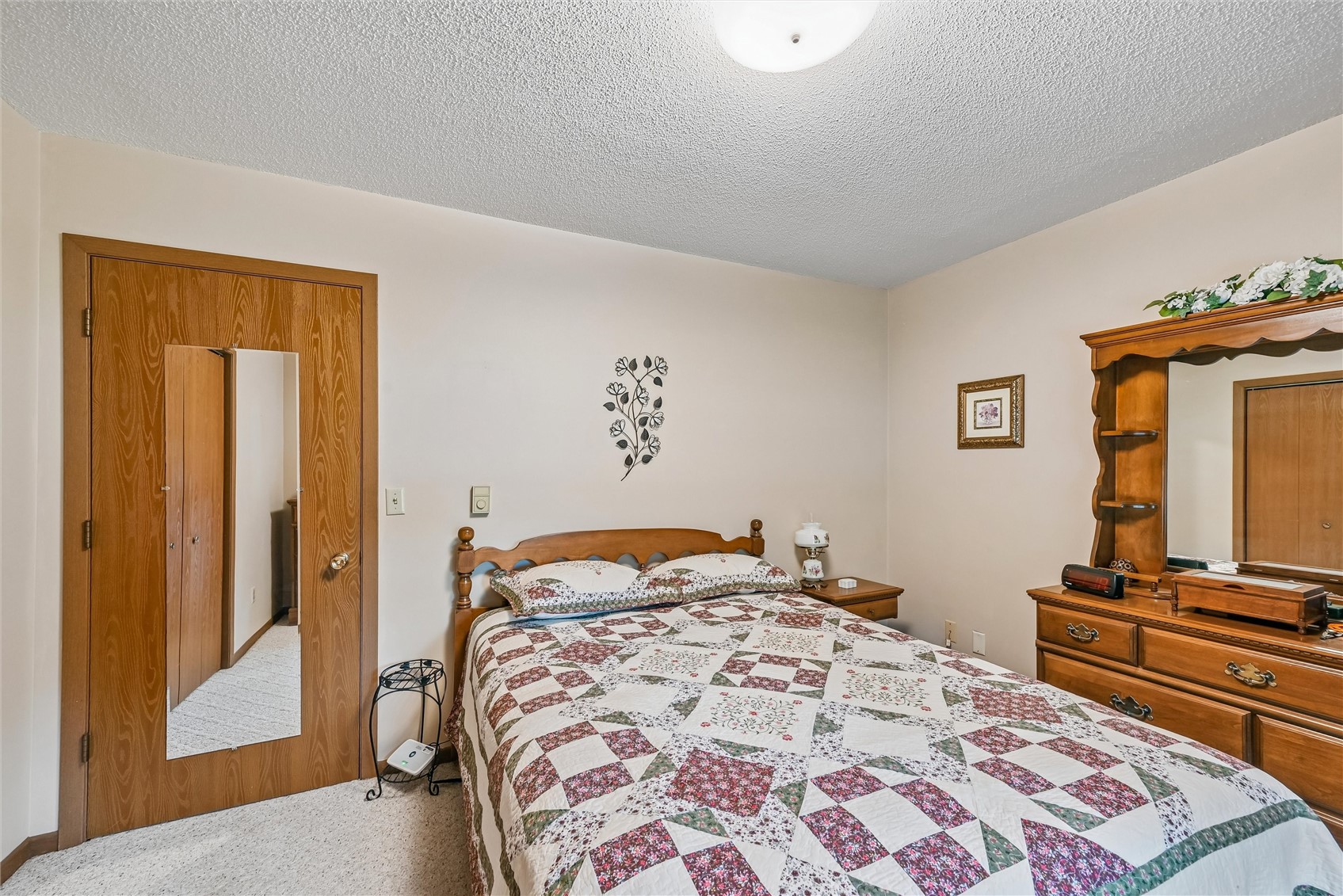 1401 13th Avenue Belle Plaine IA 52208