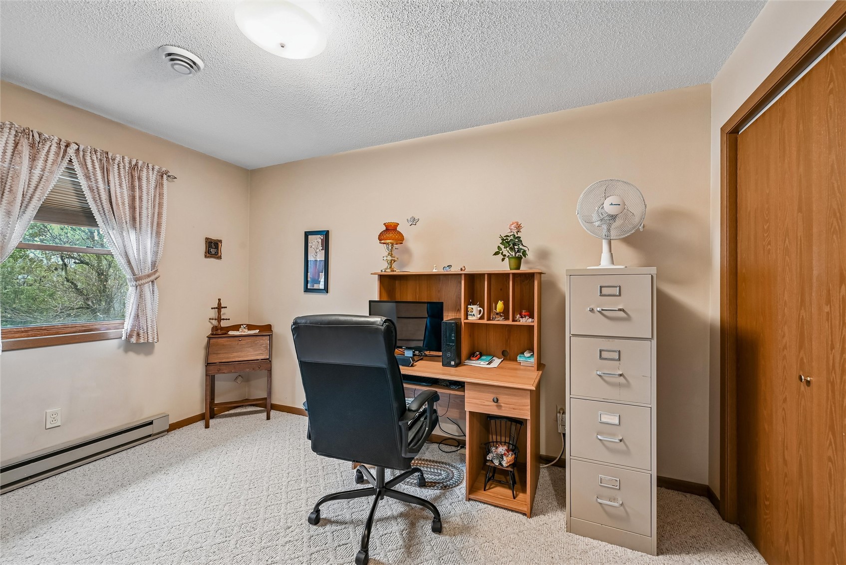 1401 13th Avenue Belle Plaine IA 52208