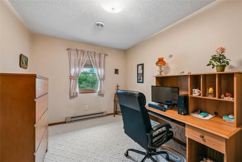 1401 13th Avenue Belle Plaine IA 52208