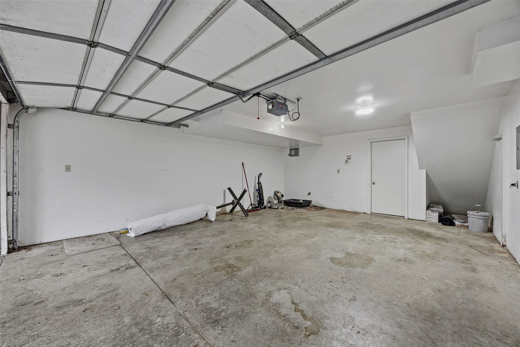 986 Westside Drive Iowa City IA 52246