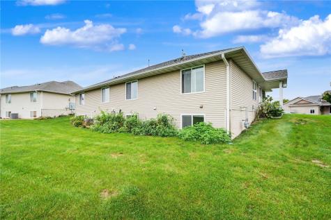 6331 Muirfield Drive Cedar Rapids IA 52404