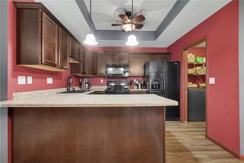 6331 Muirfield Drive Cedar Rapids IA 52404