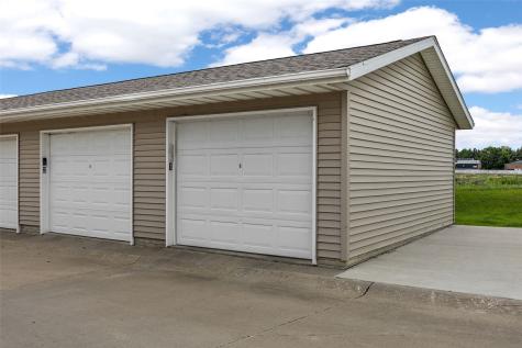 10 Cherry Court North Liberty IA 52317