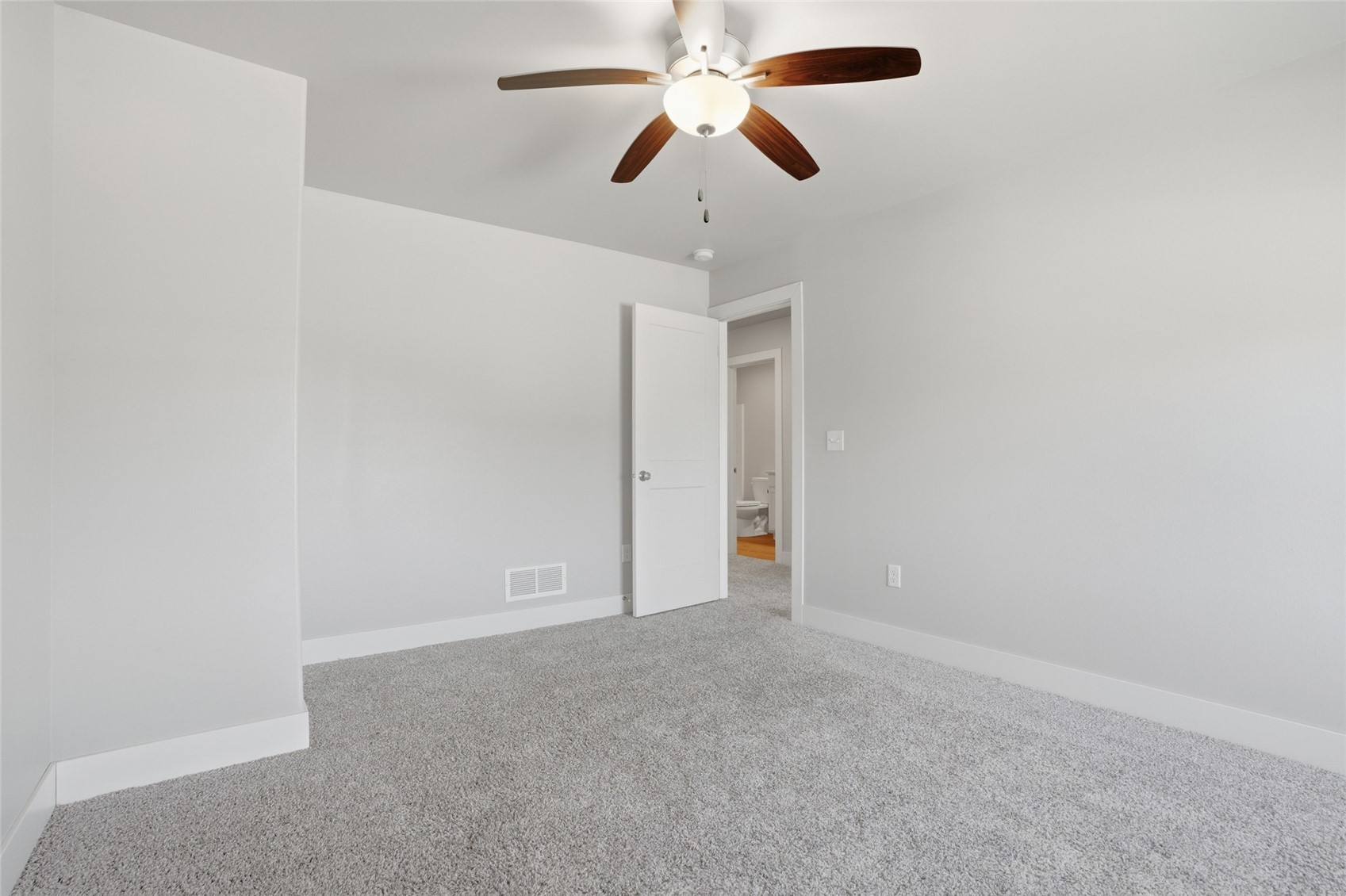1127 Mary Lane North Liberty IA 52317
