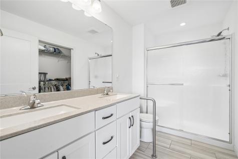 4409 Banar Avenue SW Cedar Rapids IA 52404