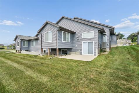 4409 Banar Avenue SW Cedar Rapids IA 52404