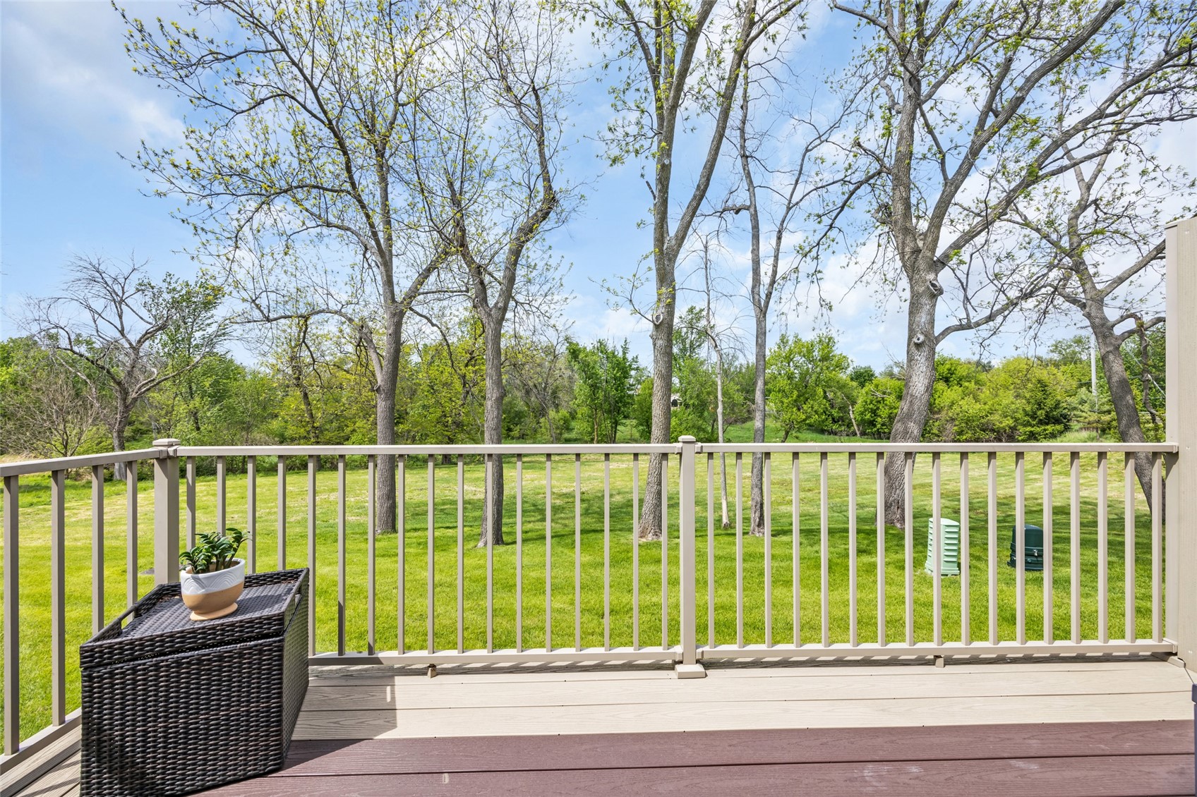 396 Teakwood Lane Cedar Rapids IA 52402