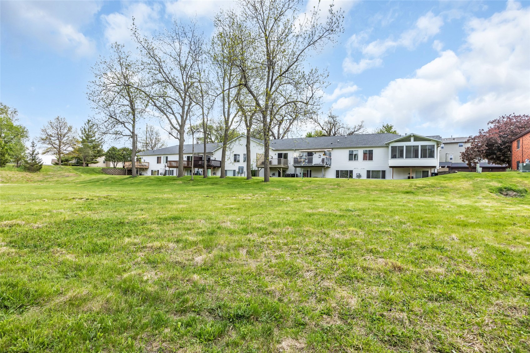 396 Teakwood Lane Cedar Rapids IA 52402