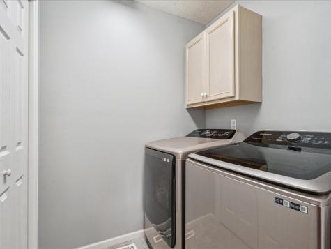 311 Highland Avenue Fairfax IA 52228