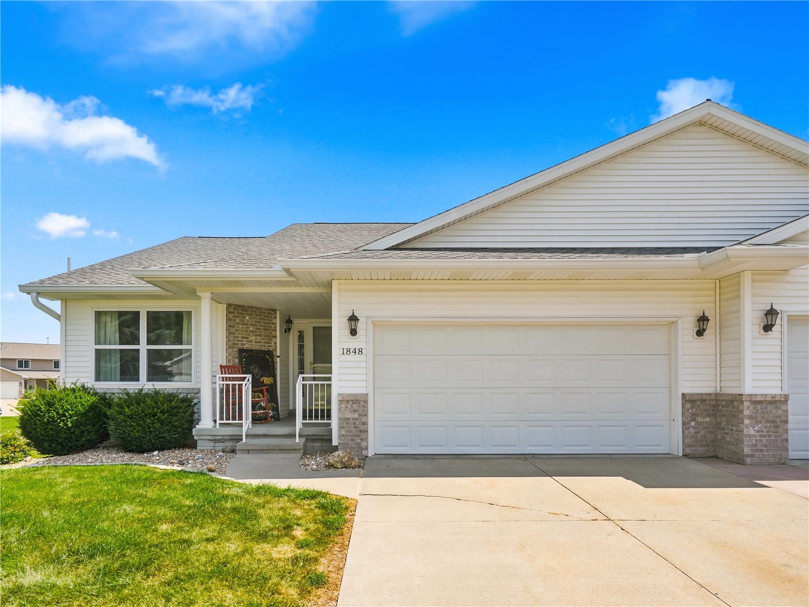 1848 Comisky Court Ely IA 52227