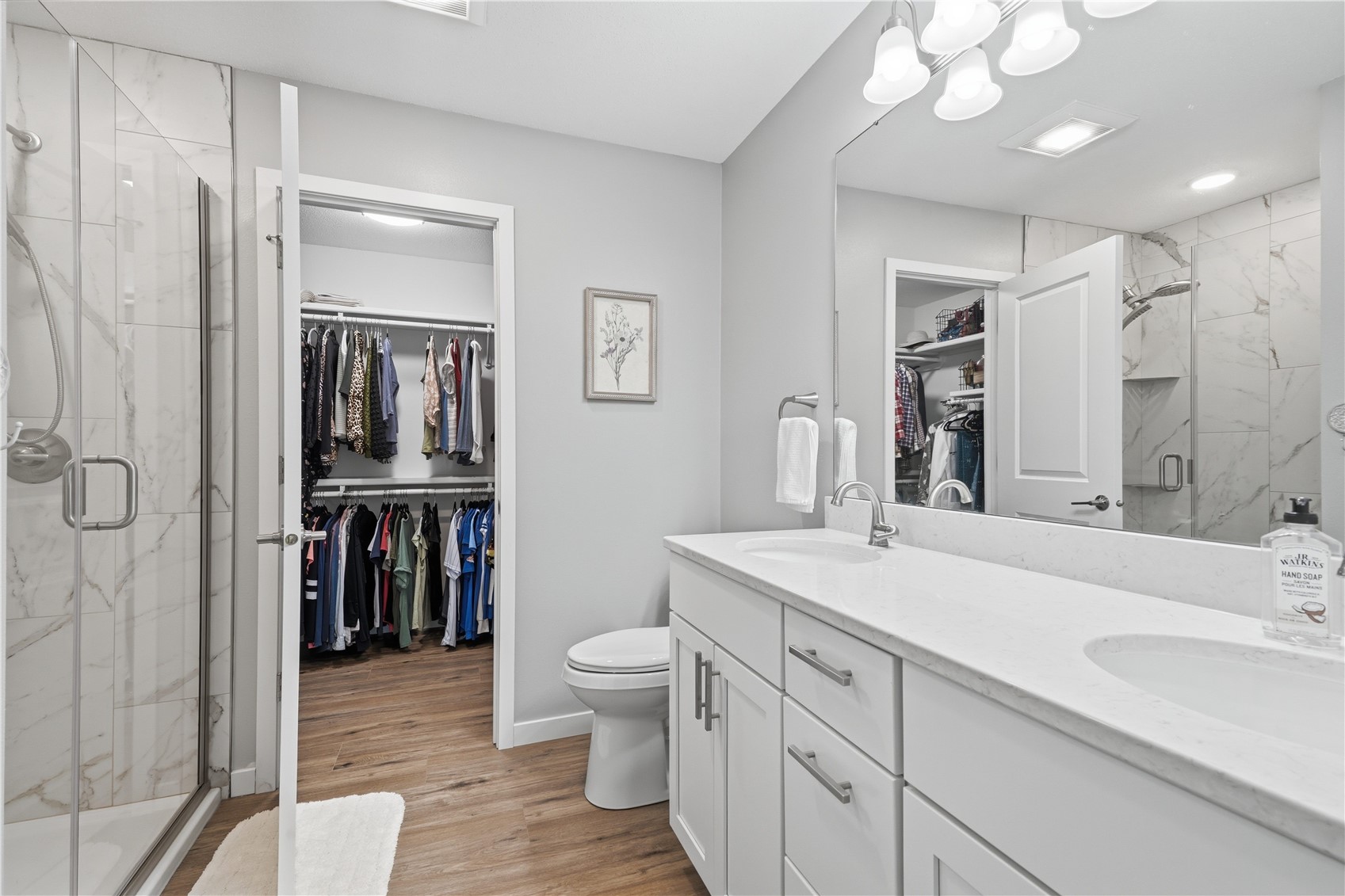 1848 Comisky Court Ely IA 52227