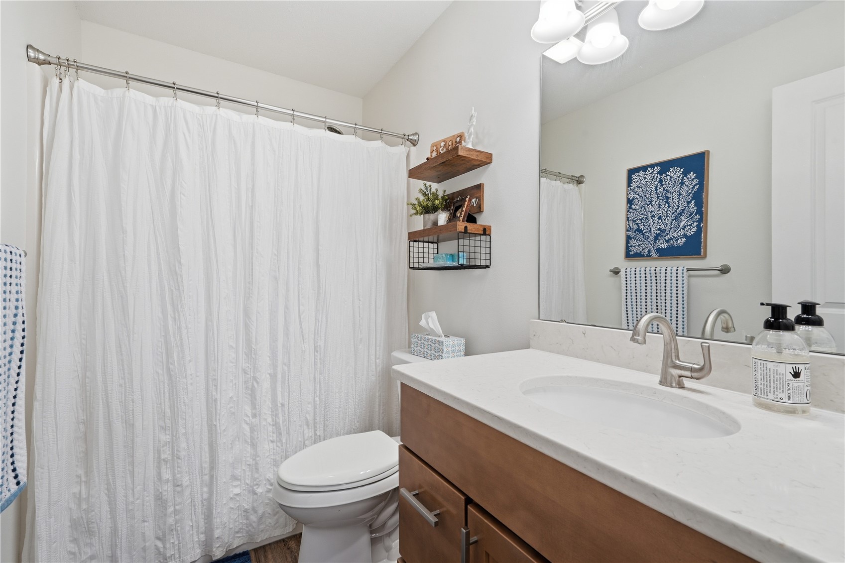 1848 Comisky Court Ely IA 52227