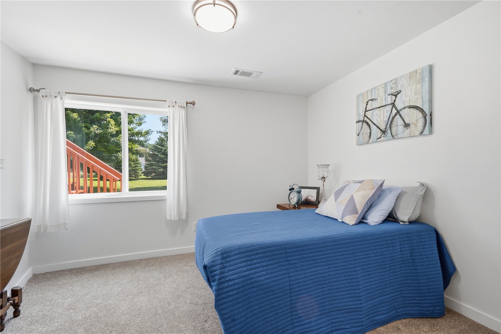 1848 Comisky Court Ely IA 52227