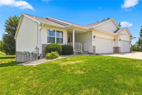 1848 Comisky Court Ely IA 52227