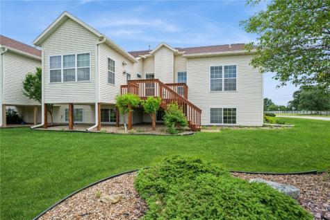 3092 Stone Creek Court Marion IA 52302
