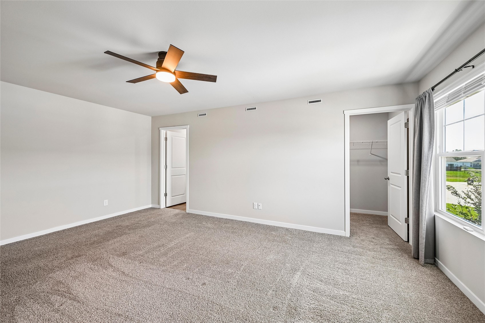 838 Oak Drive Palo IA 52324