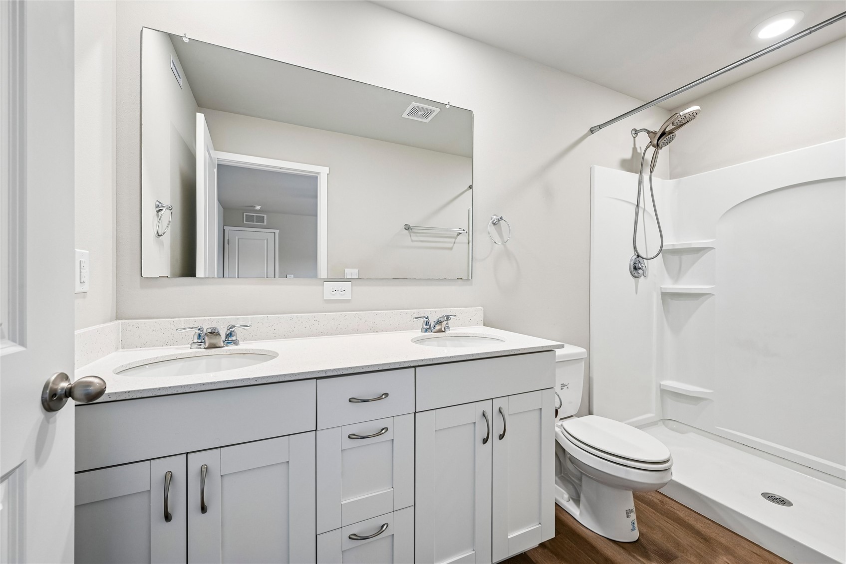 838 Oak Drive Palo IA 52324