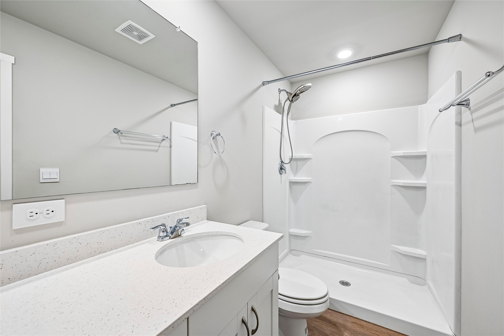 838 Oak Drive Palo IA 52324
