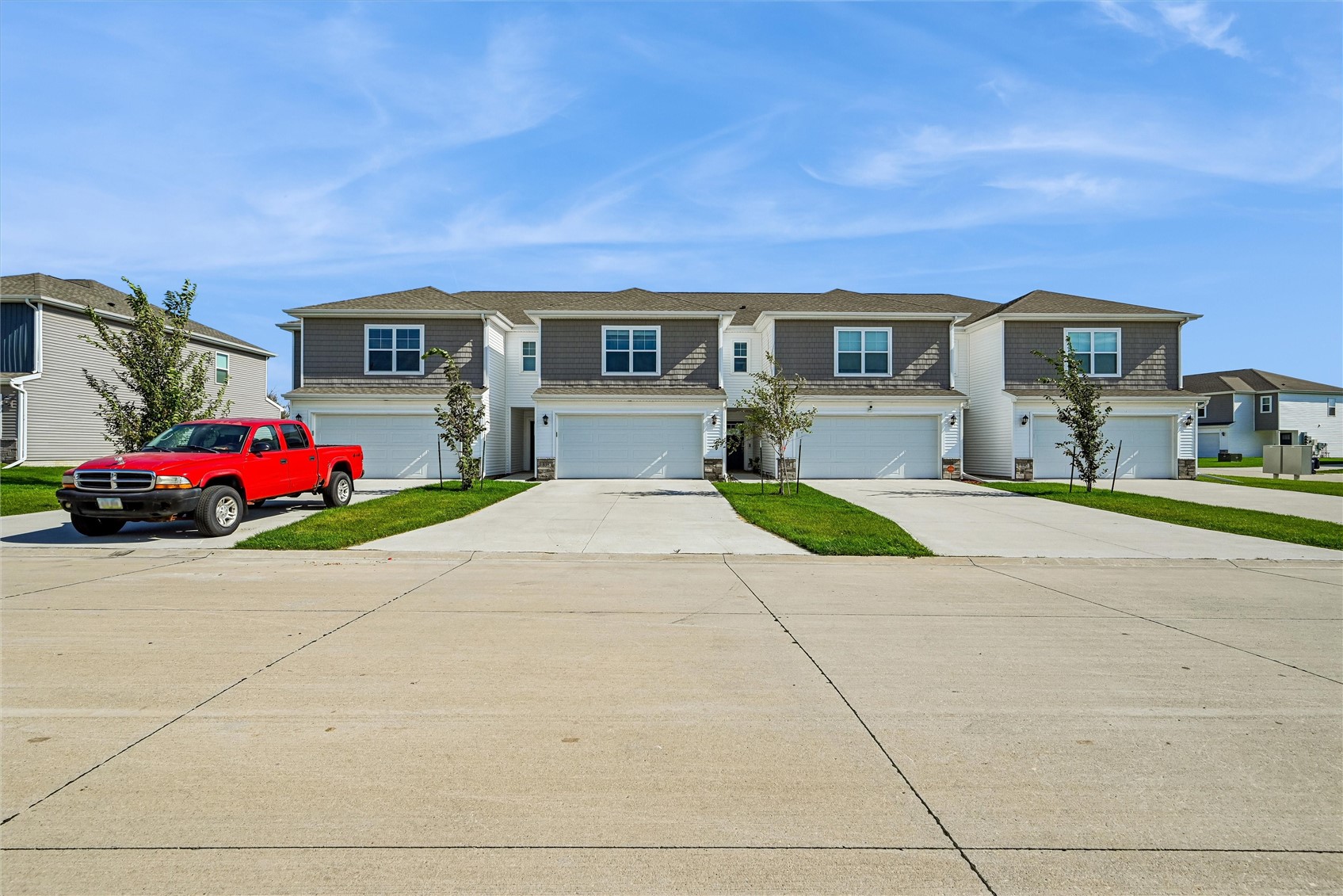 838 Oak Drive Palo IA 52324