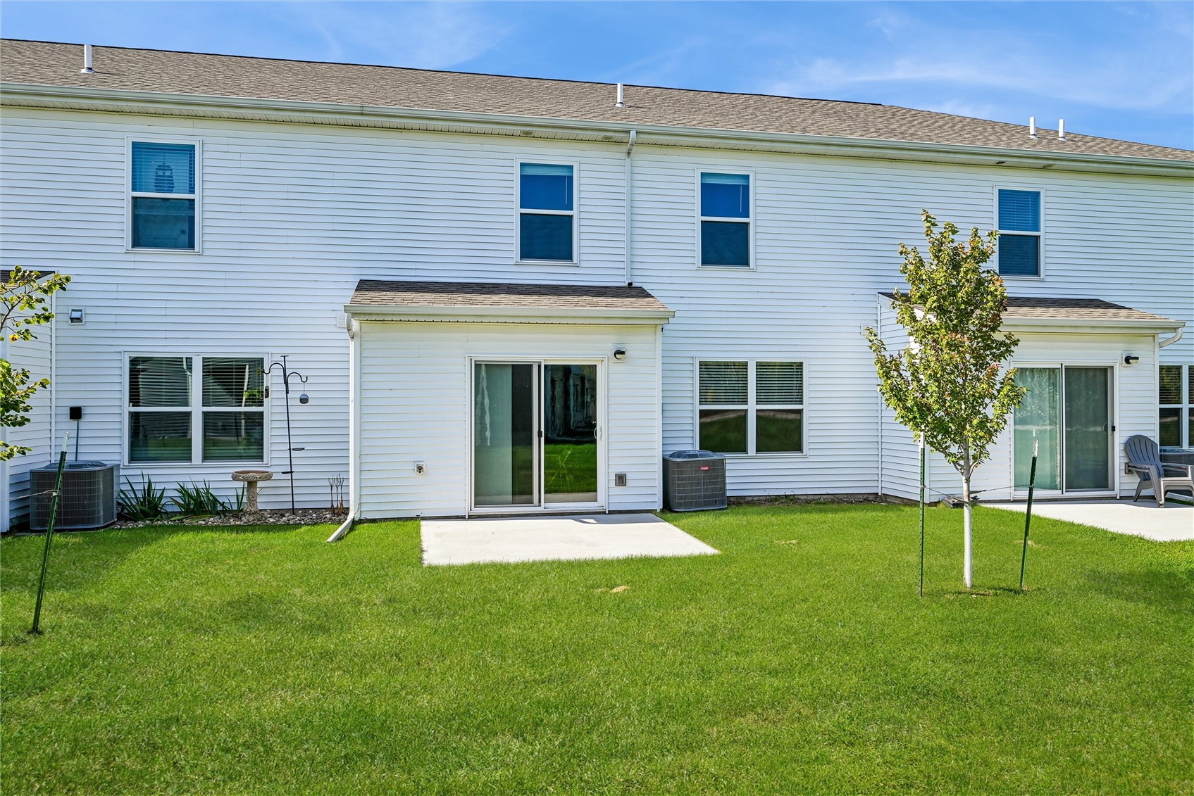 838 Oak Drive Palo IA 52324