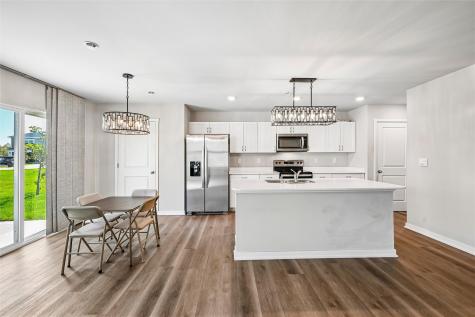 838 Oak Drive Palo IA 52324